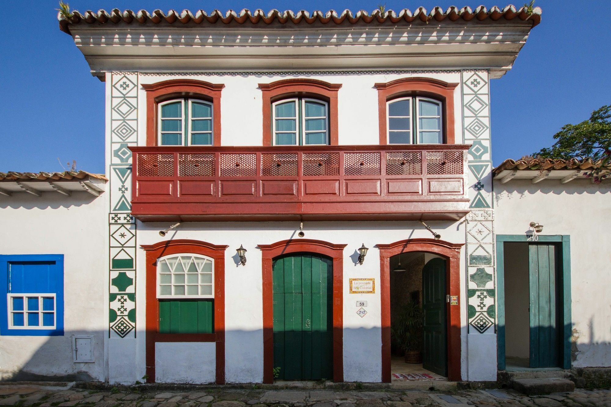 Pousada Arte Colonial - Casarao Historico Do Sec XVIII - Lancha Propria Парати Экстерьер фото